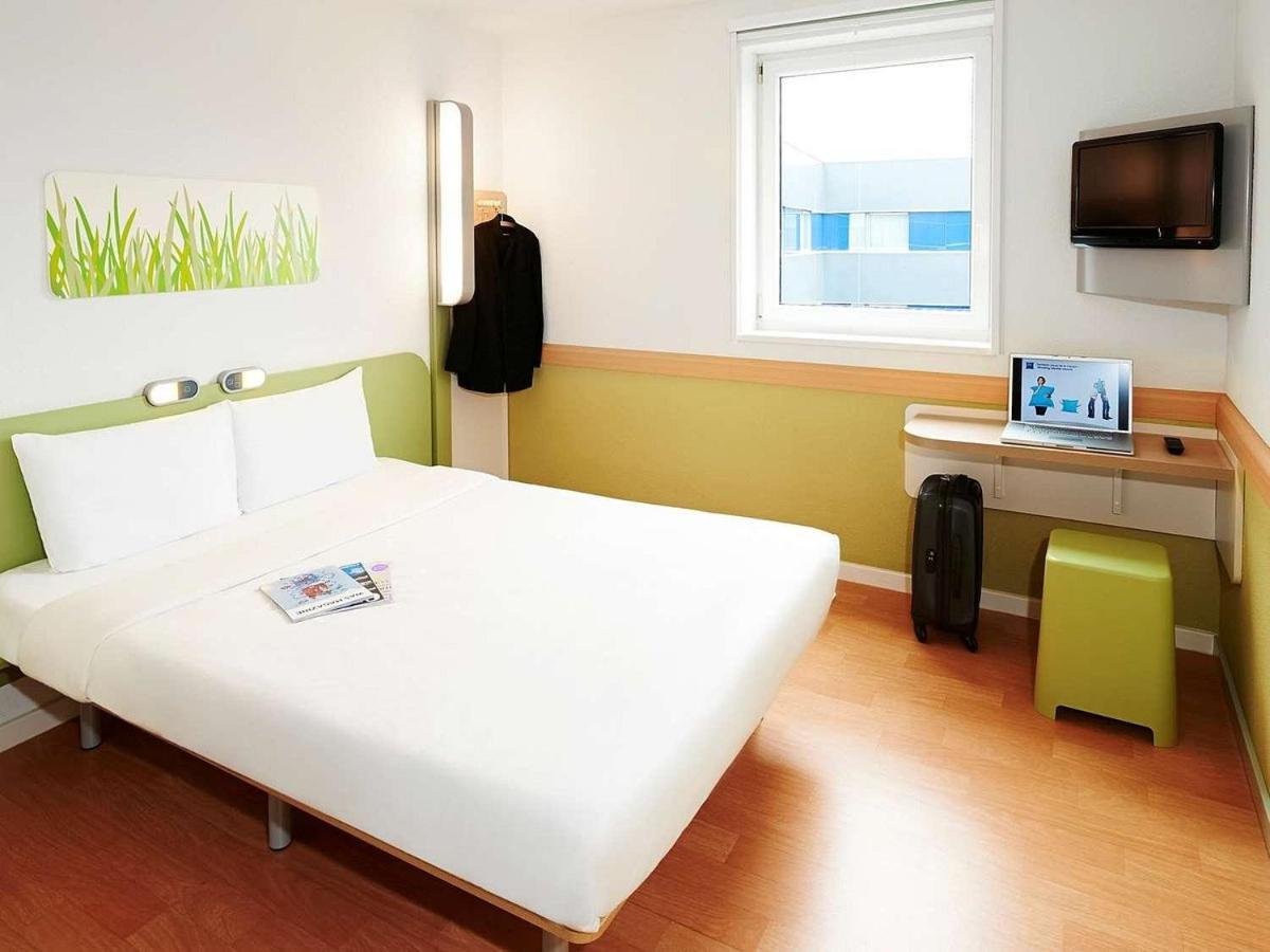 Ibis Budget Luebeck City Sued ภายนอก รูปภาพ