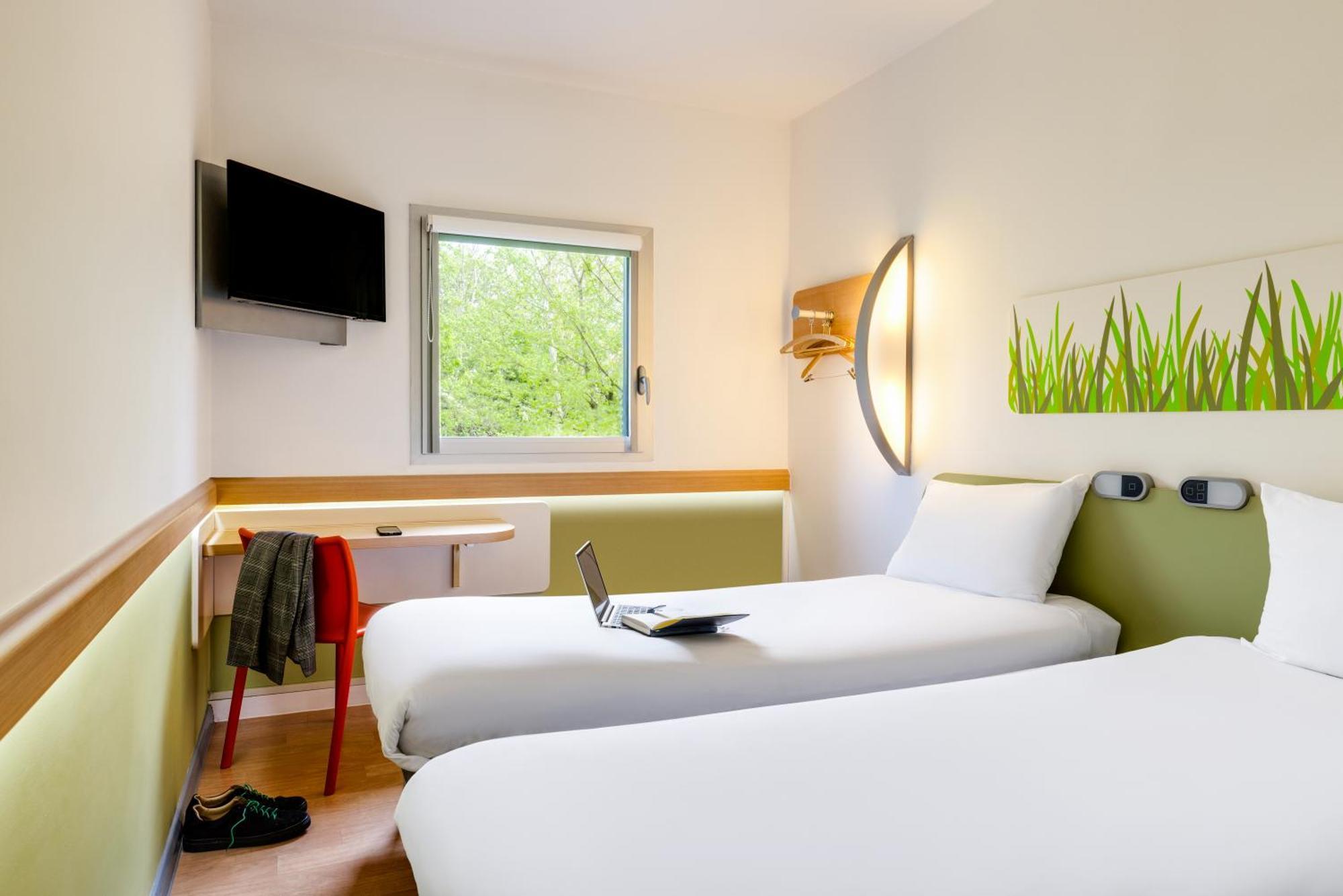 Ibis Budget Luebeck City Sued ภายนอก รูปภาพ