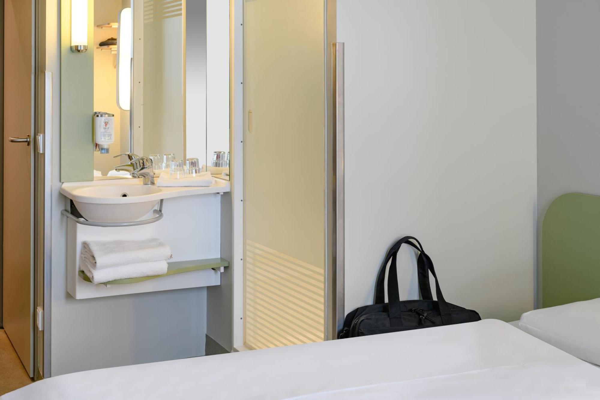 Ibis Budget Luebeck City Sued ภายนอก รูปภาพ