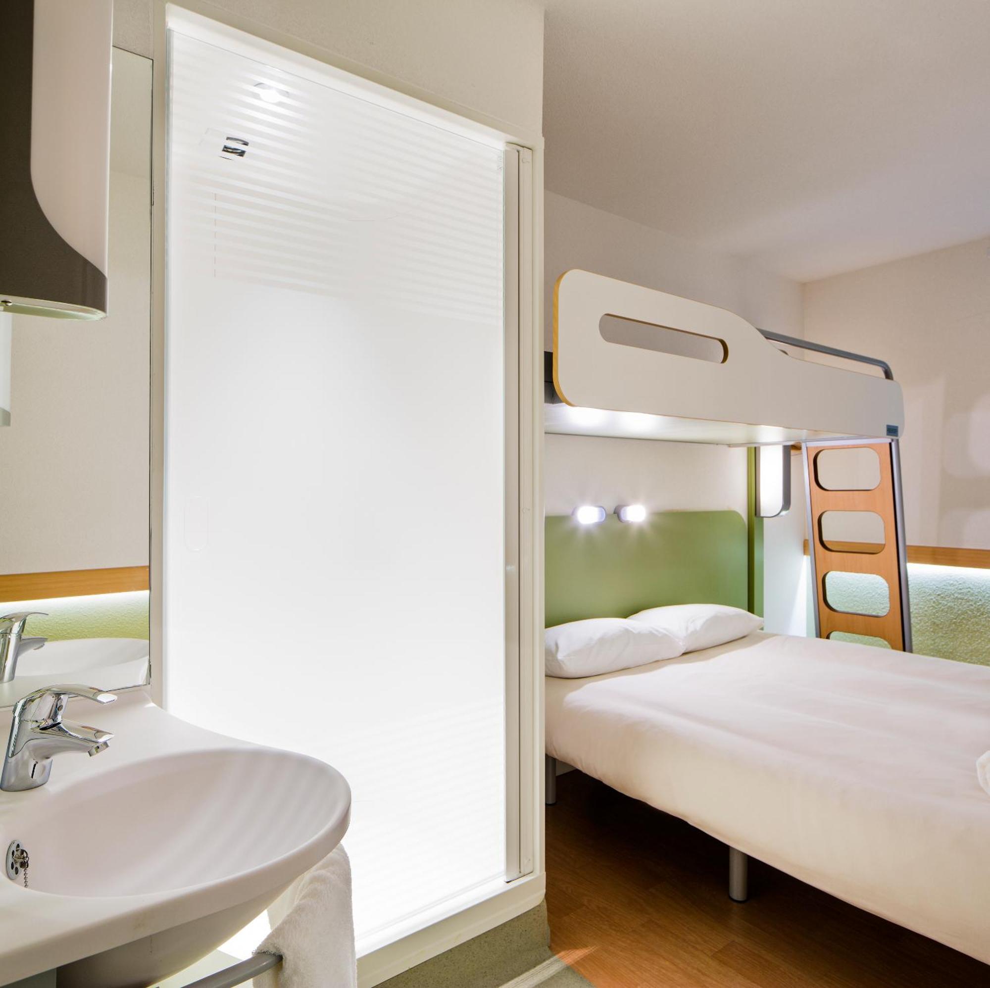 Ibis Budget Luebeck City Sued ภายนอก รูปภาพ
